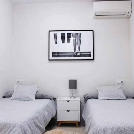 Best Location Apartment In Marbella. Beachfront!! Luaran gambar