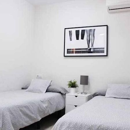 Best Location Apartment In Marbella. Beachfront!! Luaran gambar