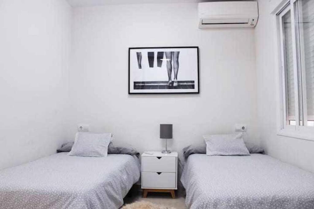 Best Location Apartment In Marbella. Beachfront!! Luaran gambar